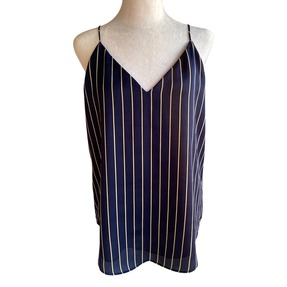 EXPRESS V-Neck Downtown Cami